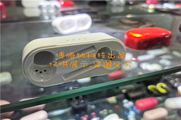 深圳耳機塑膠模具廠：精工細作只為客戶出品高品質(zhì)外殼